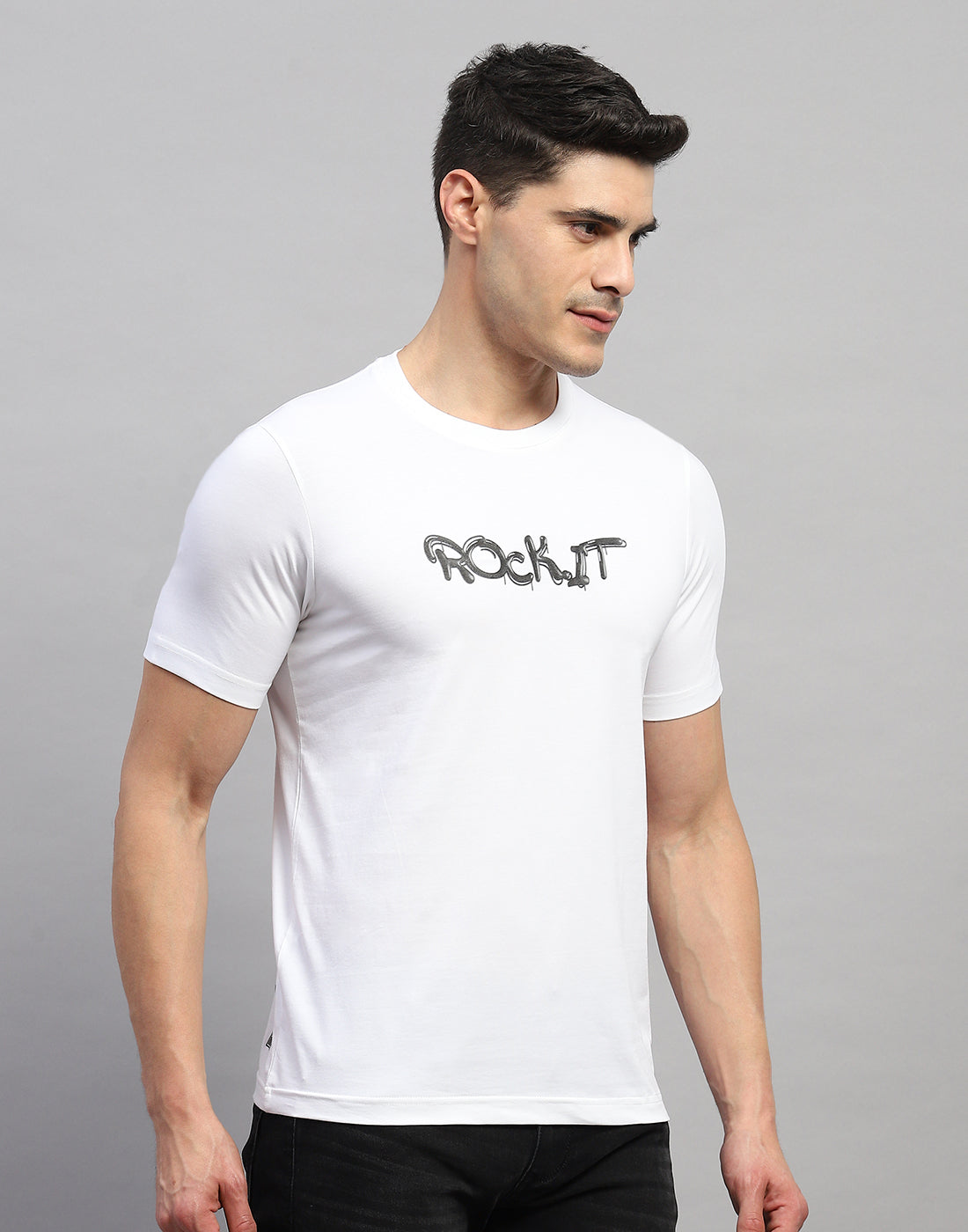 Rock.it Men White Solid Round Neck Half Sleeve T-Shirt