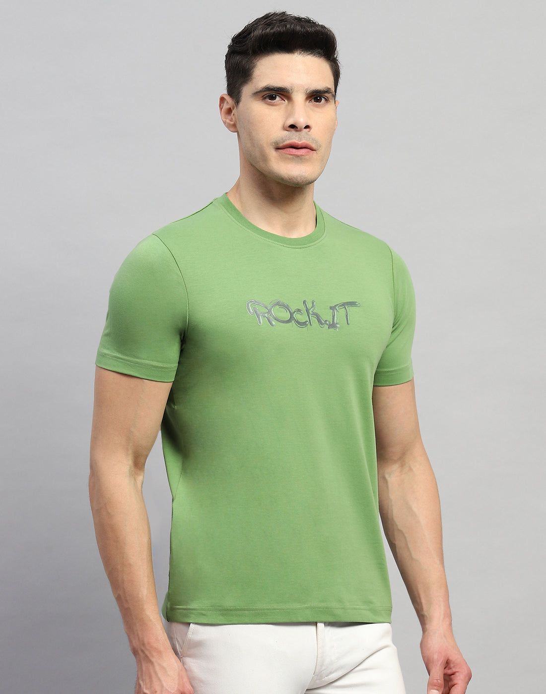 Rock.it Men Green Solid Round Neck Half Sleeve T-Shirt