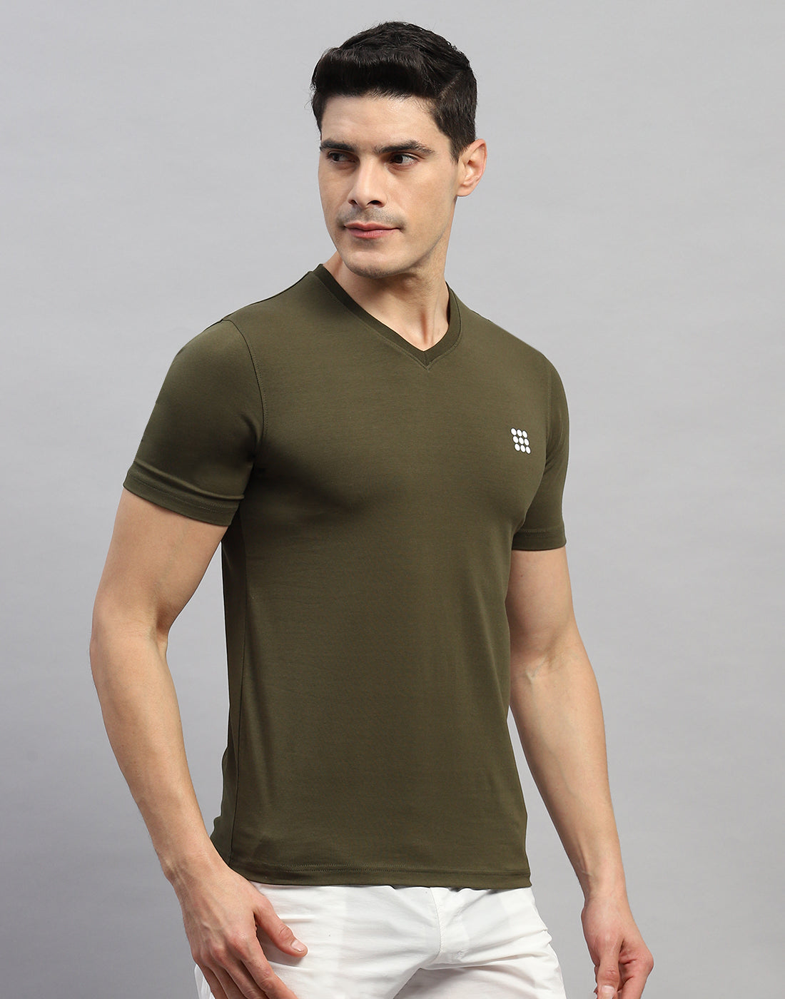 Rock.it Men Olive Solid V Neck Half Sleeve T-Shirt