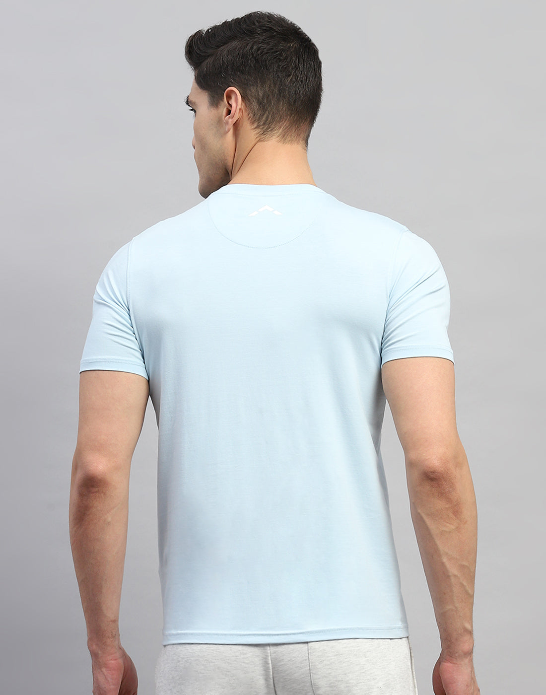 Rock.it Men Blue Solid V Neck Half Sleeve T-Shirt