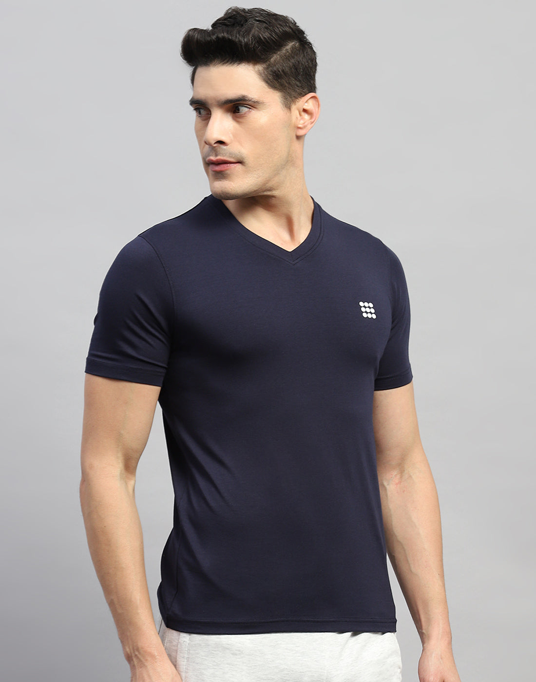 Men Navy Blue Solid V Neck Half Sleeve T-Shirt