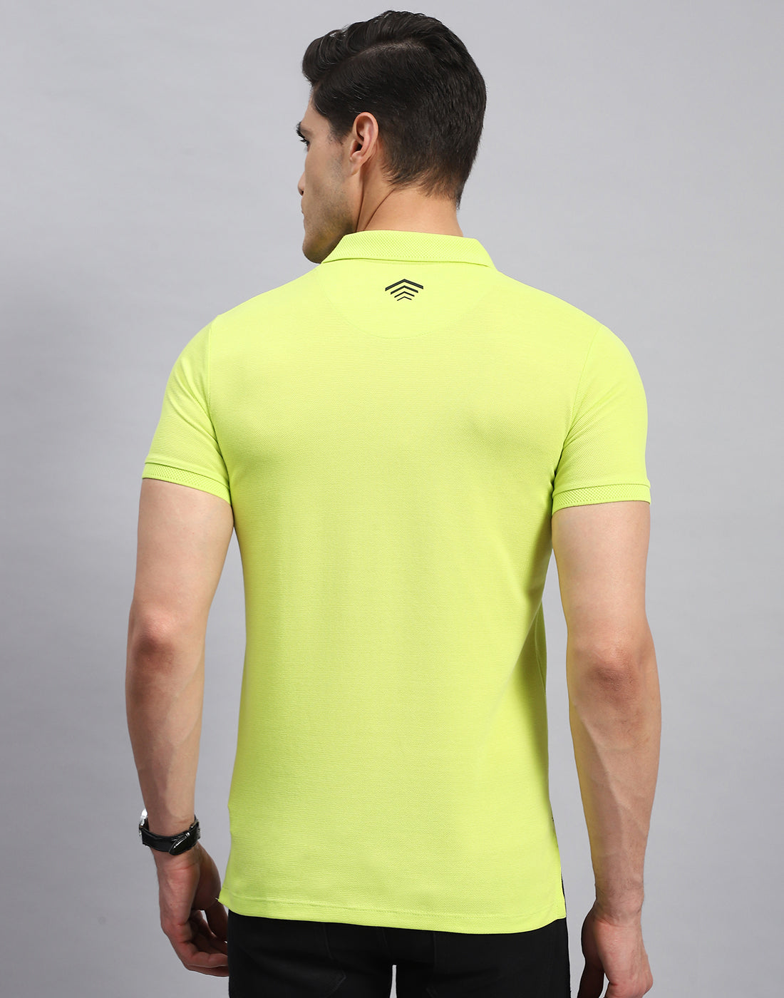 Men Neon Green Solid Collar Half Sleeve T-Shirt