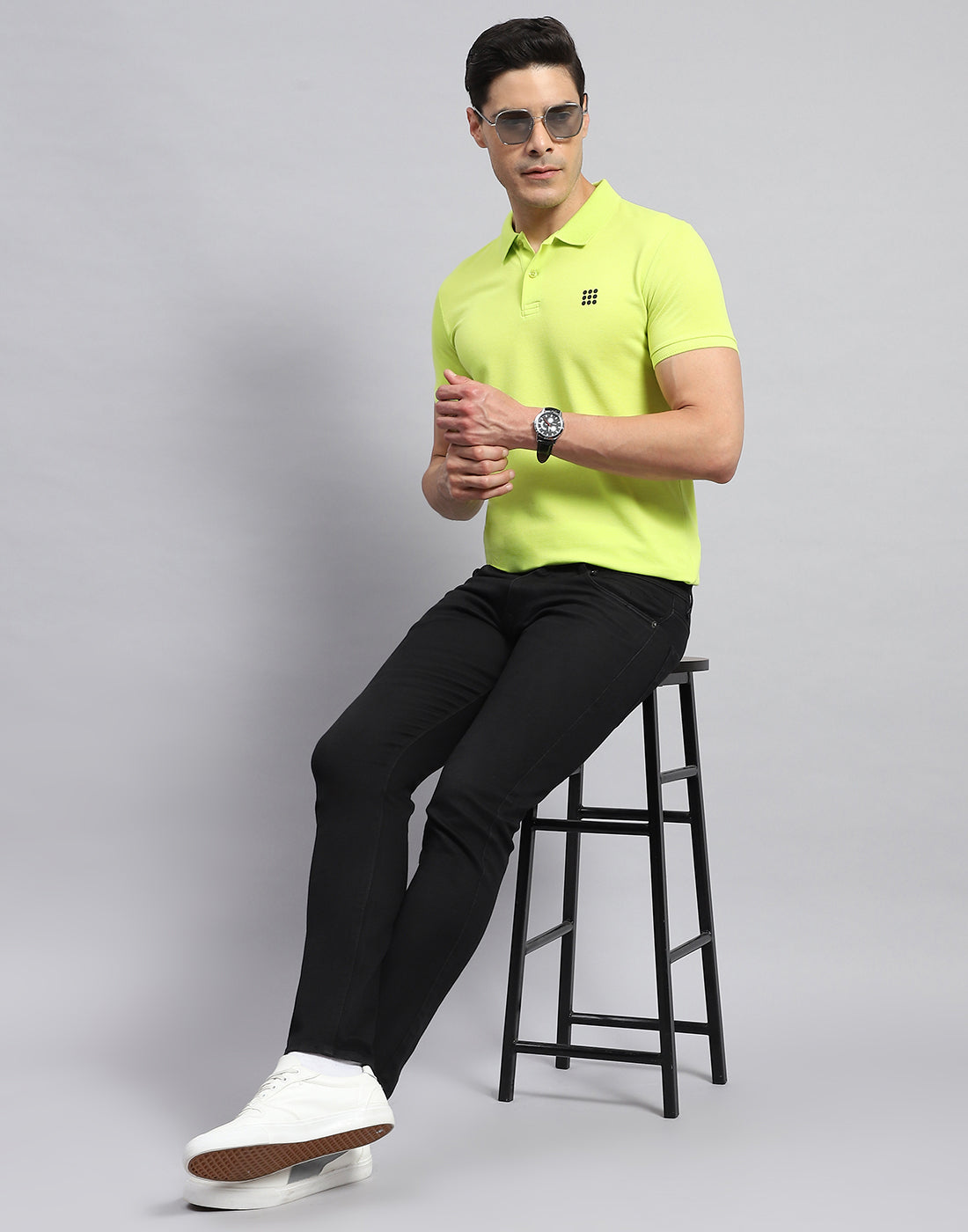 Rock.it Men Neon Green Solid Collar Half Sleeve T-Shirt