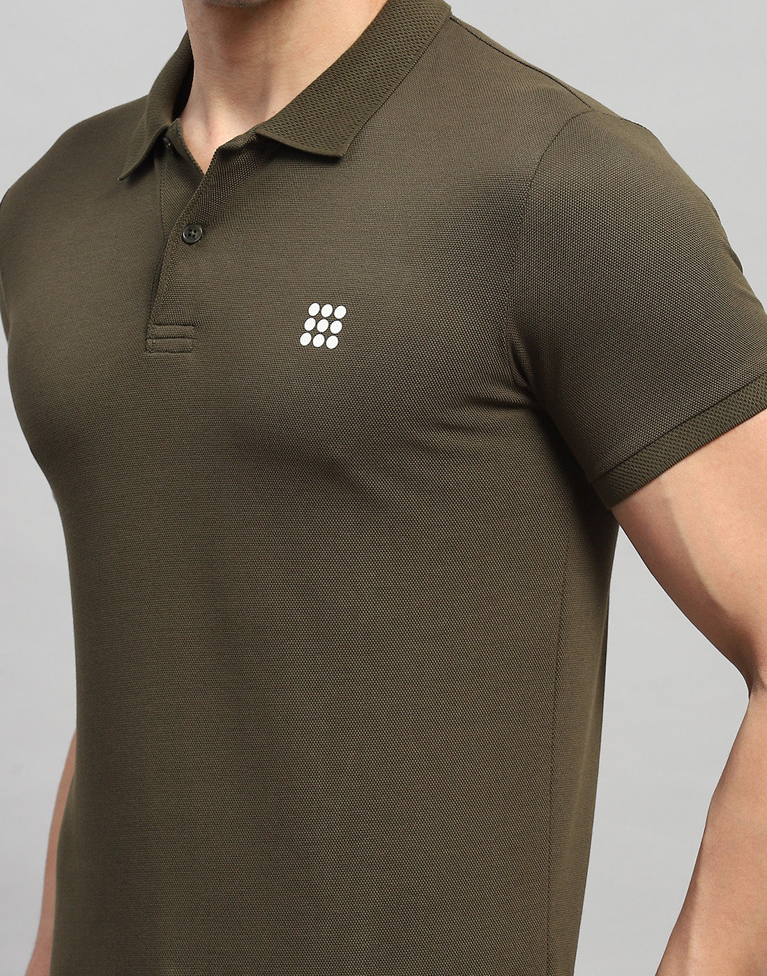 Rock.it Men Olive Solid Polo Collar Half Sleeve T-Shirt