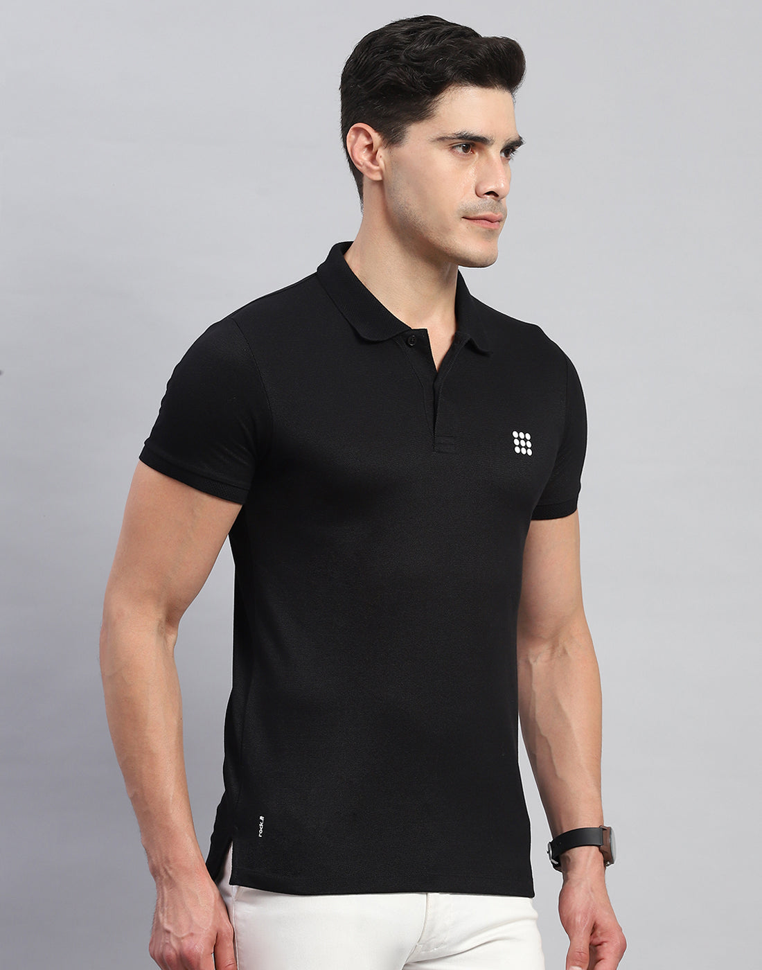 Rock.it Men Black Solid Collar Half Sleeve T-Shirt