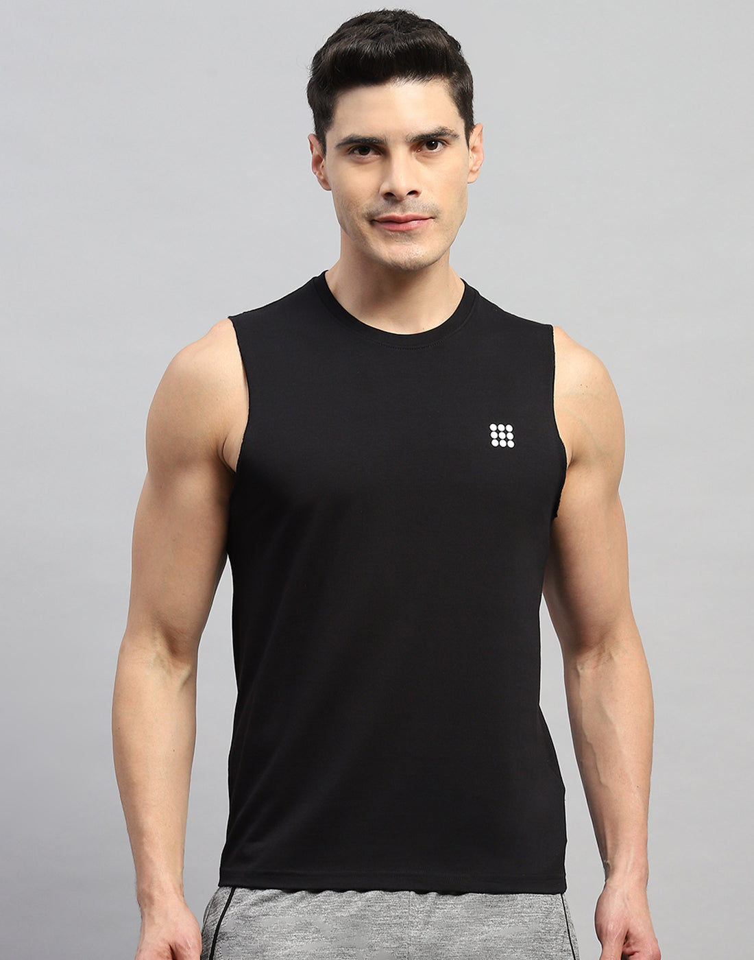 Rock.it Men Black Solid Round Neck Sleeveless T-Shirt