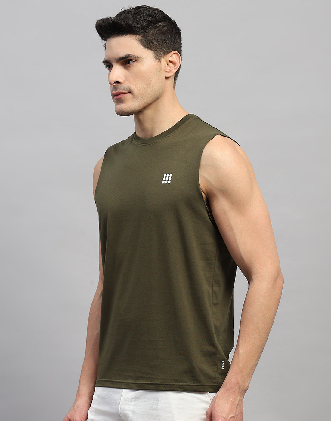 Rock.it Men Olive Solid Round Neck Sleeveless T-Shirt