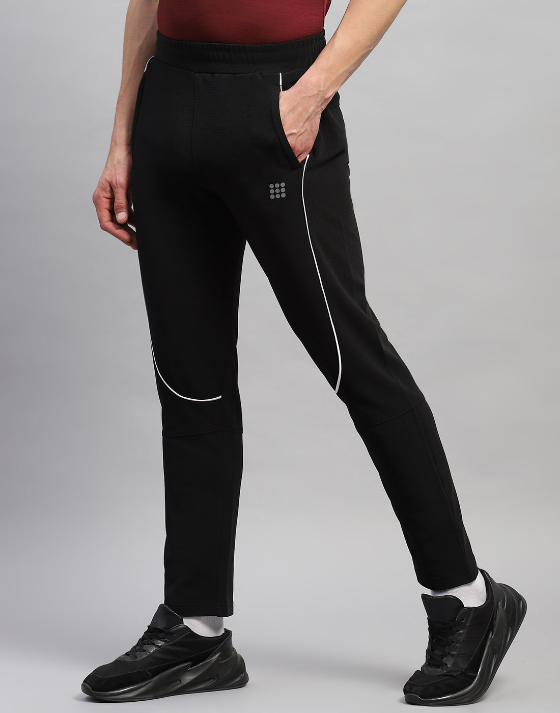 Rock.it Men Black Solid Regular Fit Lower