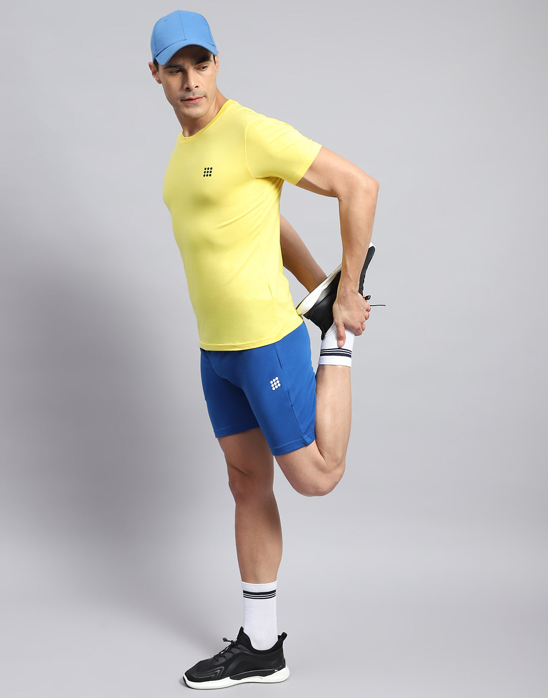 Rock.it Men Royal Blue Solid Smart Fit Short