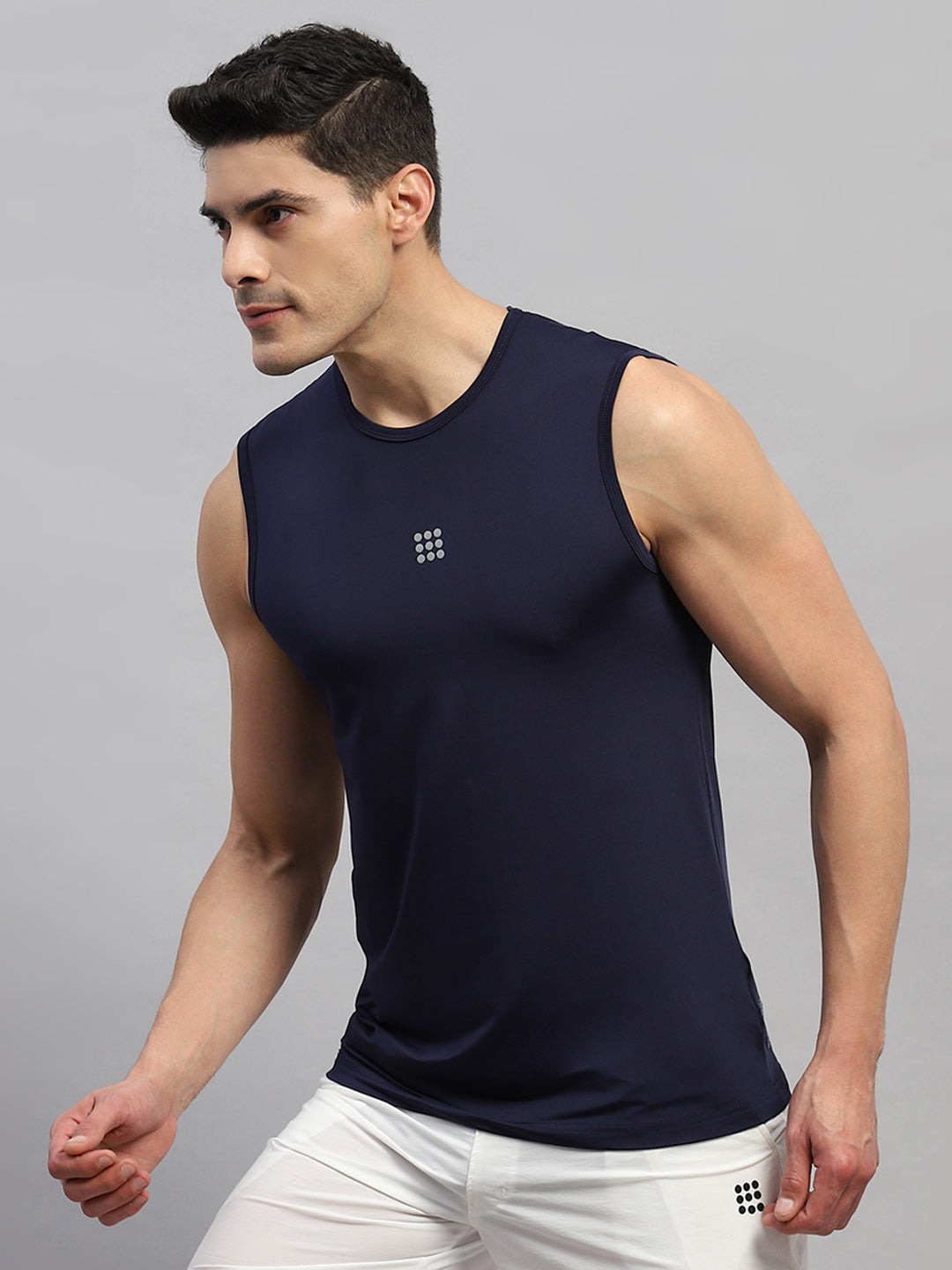 Rock.it Men Navy Blue Solid Round Neck Sleeveless T-Shirt