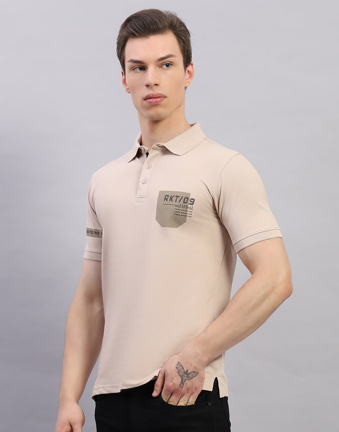 Rock.it Men Beige Solid Polo Collar Half Sleeve T-Shirt