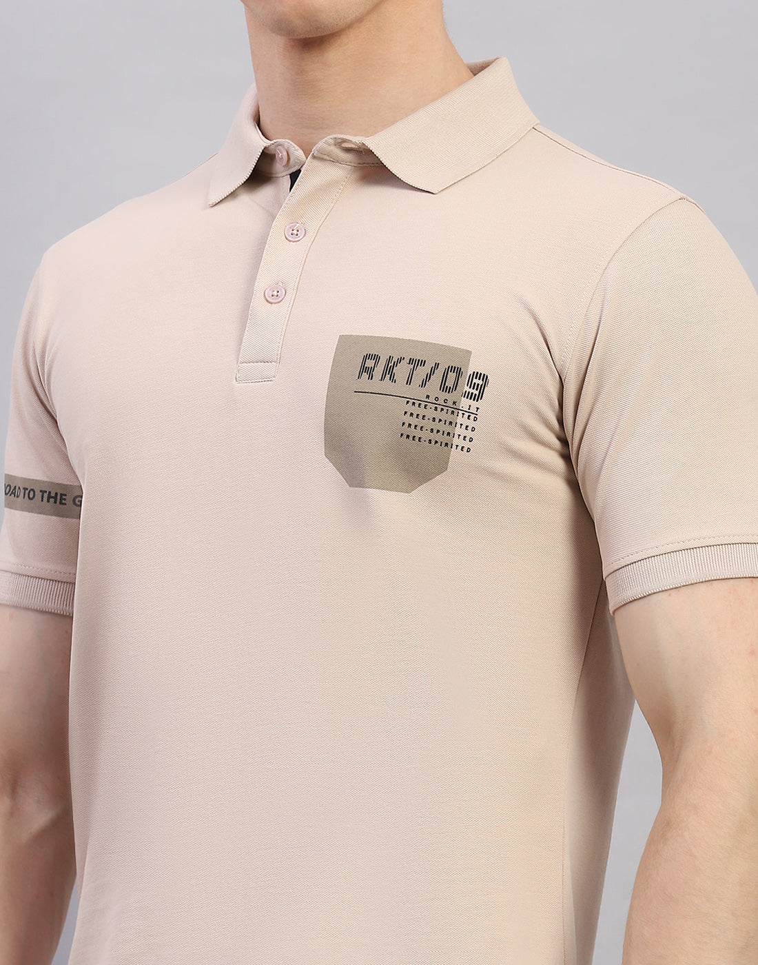 Rock.it Men Beige Solid Polo Collar Half Sleeve T-Shirt