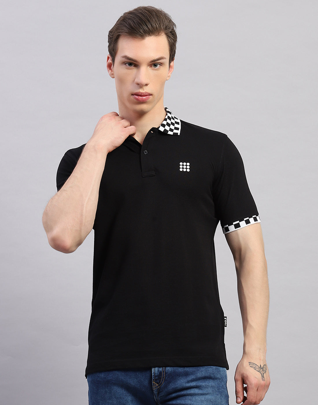 Rock.it Men Black Solid Polo Collar Half Sleeve T-Shirt