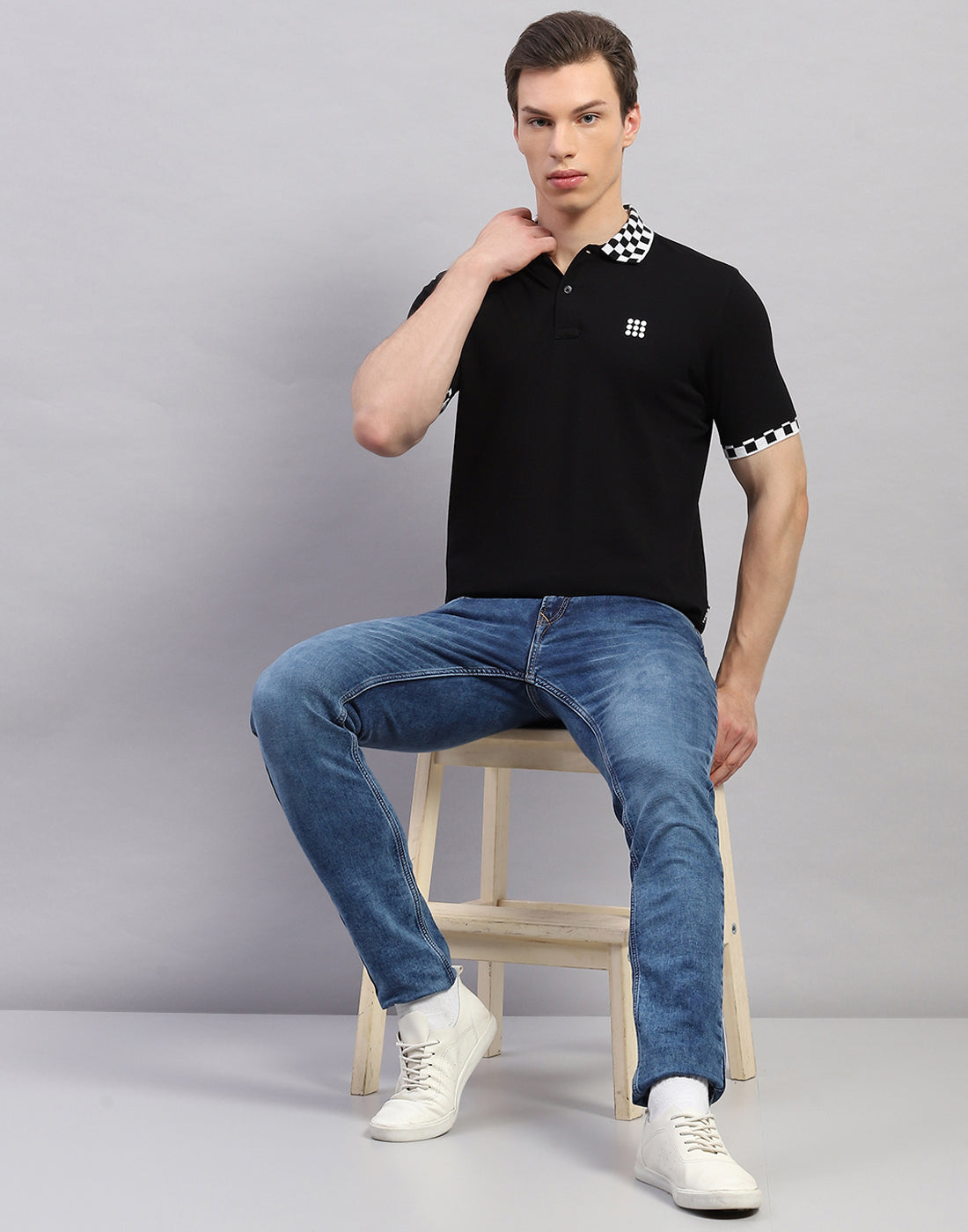 Rock.it Men Black Solid Polo Collar Half Sleeve T-Shirt
