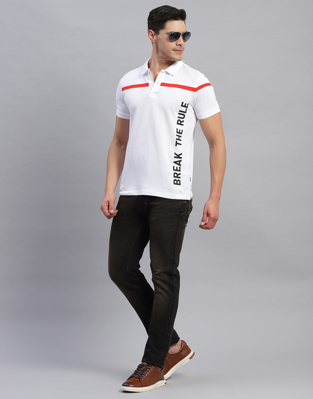 Rock.it Men White Solid Collar Half Sleeve T-Shirt
