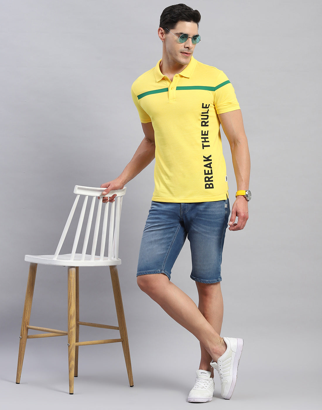Rock.it Men Yellow Solid Collar Half Sleeve T-Shirt