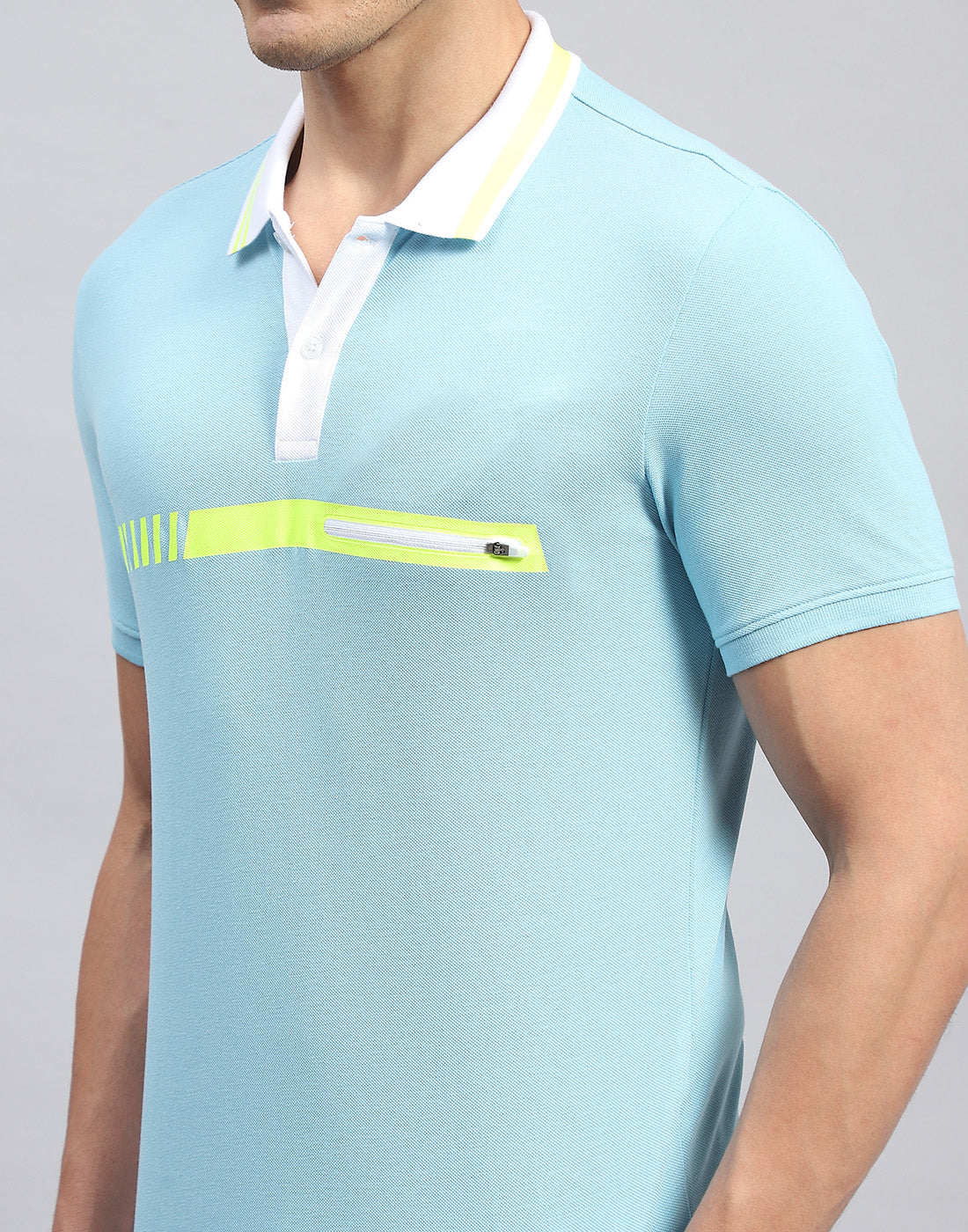 Men Blue Solid Collar Half Sleeve T-Shirt