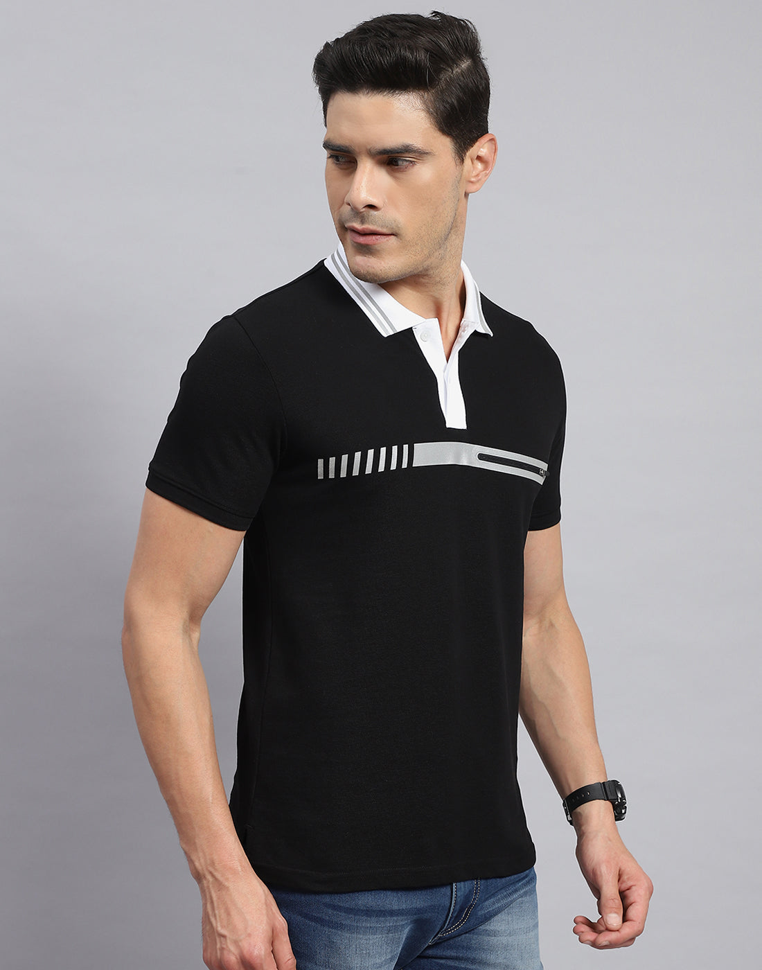Rock.it Men Black Solid Collar Half Sleeve T-Shirt