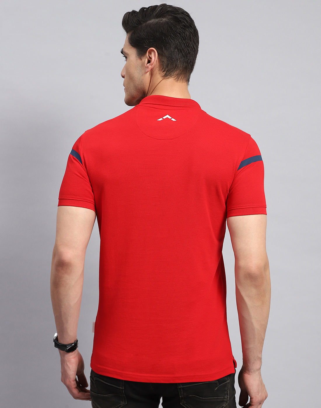 Rock.it Men Red Solid Collar Half Sleeve T-Shirt