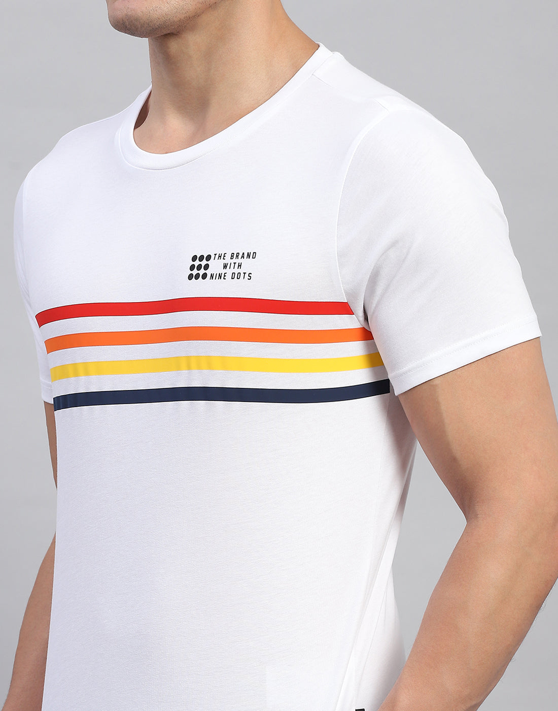 Men White Stripe Round Neck Half Sleeve T-Shirt