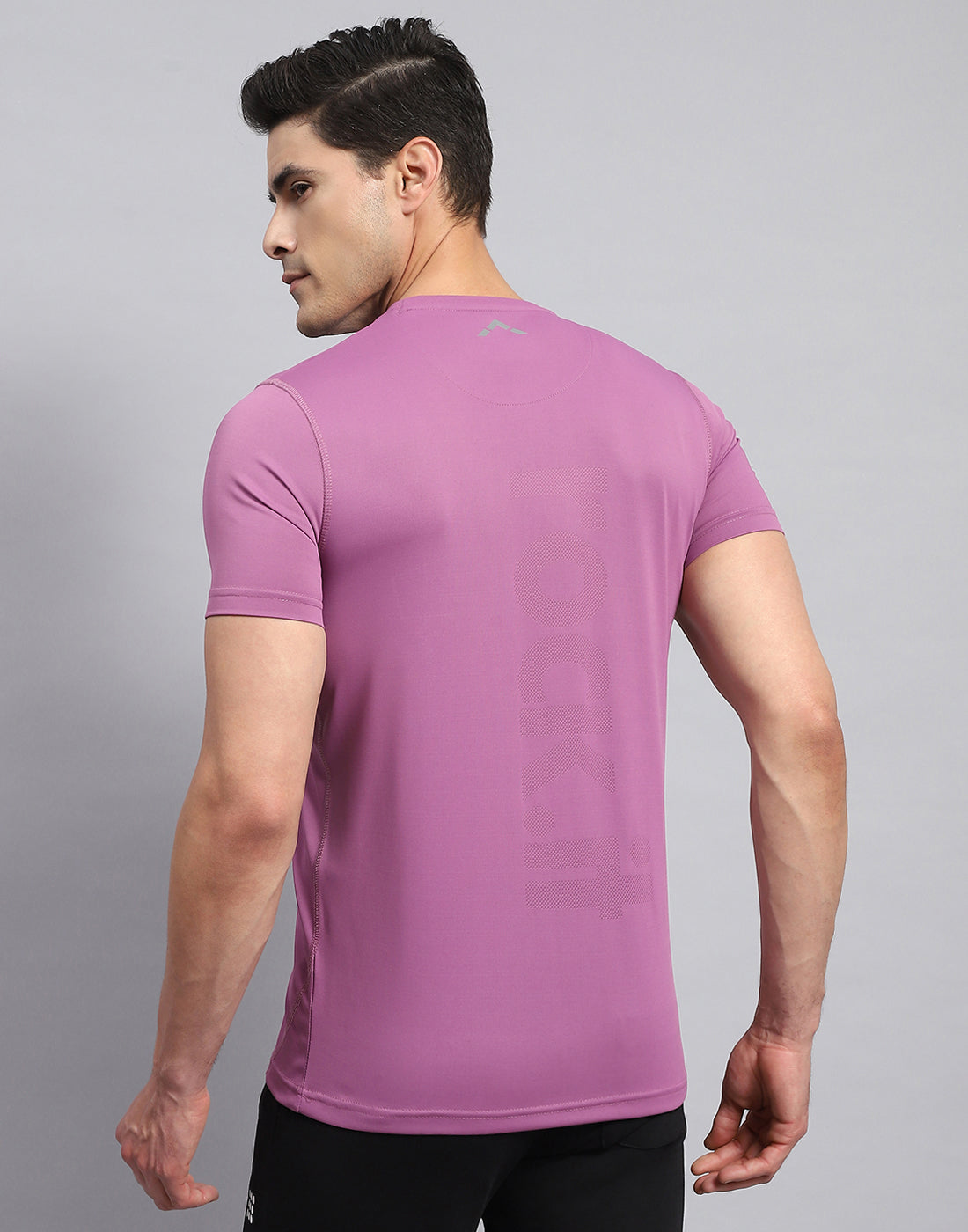 Rock.it Men Purple Self Design Round Neck Half Sleeve T-Shirt