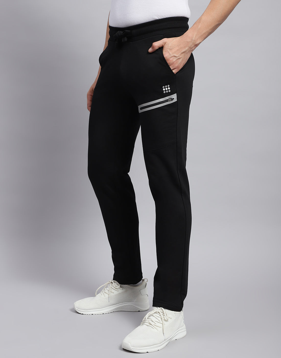 Rock.it Men Black Solid Smart Fit Jogger