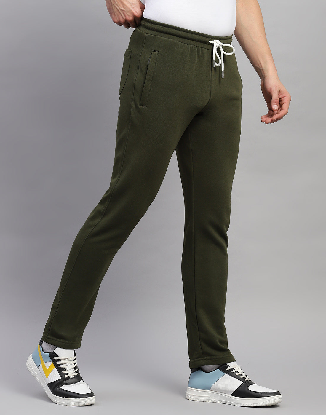 Rock.it Men Olive Solid Regular Fit Lower