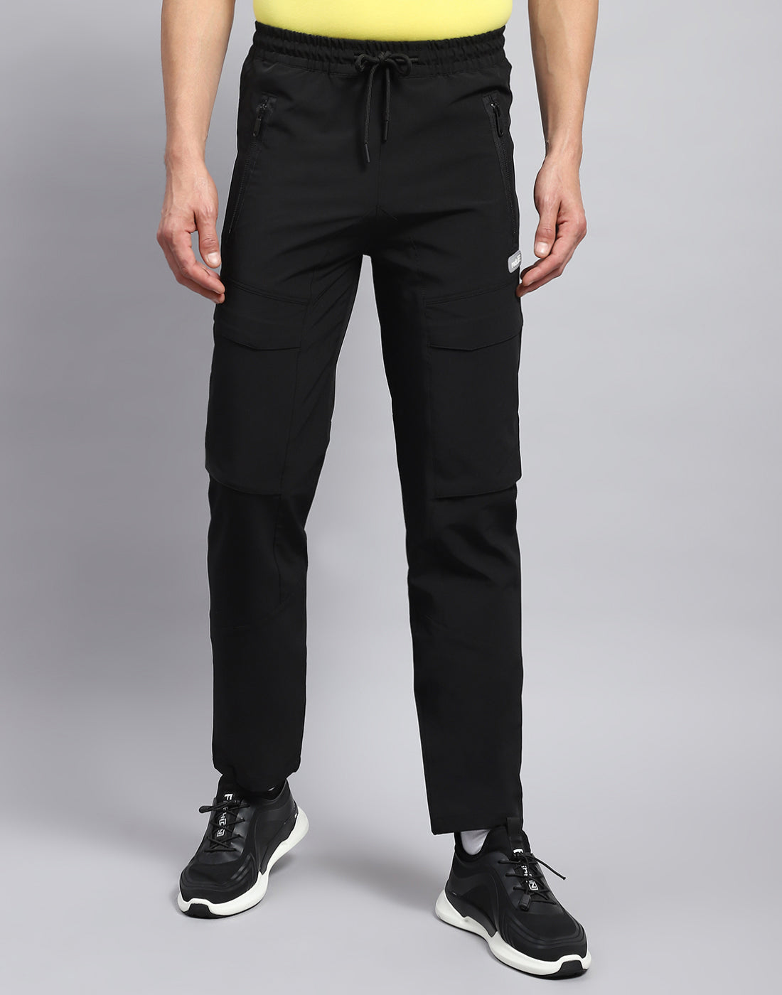 Rock.it Men Black Solid Regular Fit Jogger