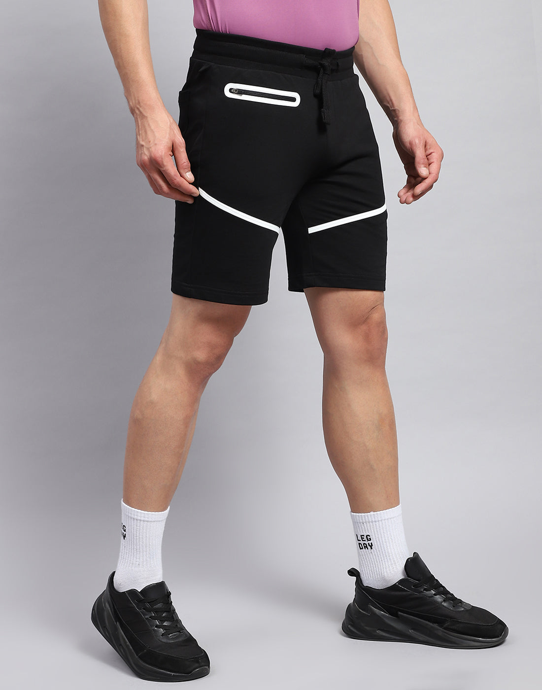 Rock.it Men Black Solid Smart Fit Short