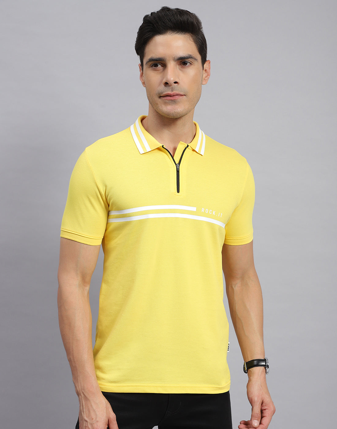 Rock.it Men Yellow Solid Collar Half Sleeve T-Shirt