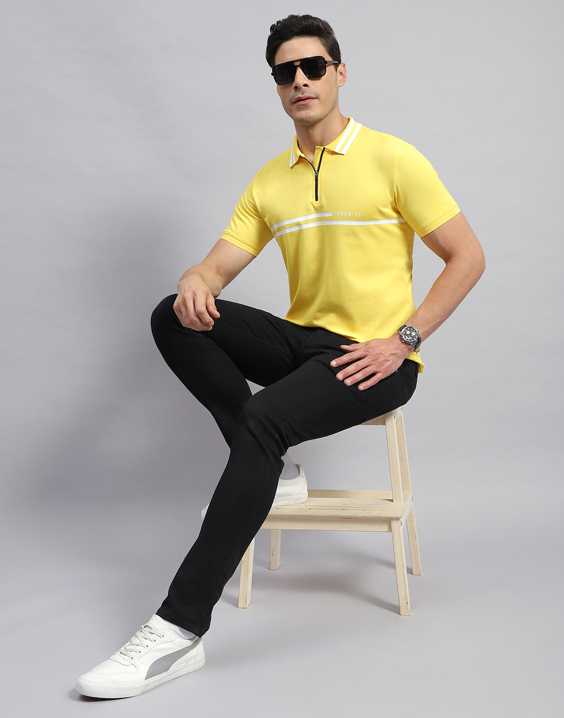 Rock.it Men Yellow Solid Collar Half Sleeve T-Shirt