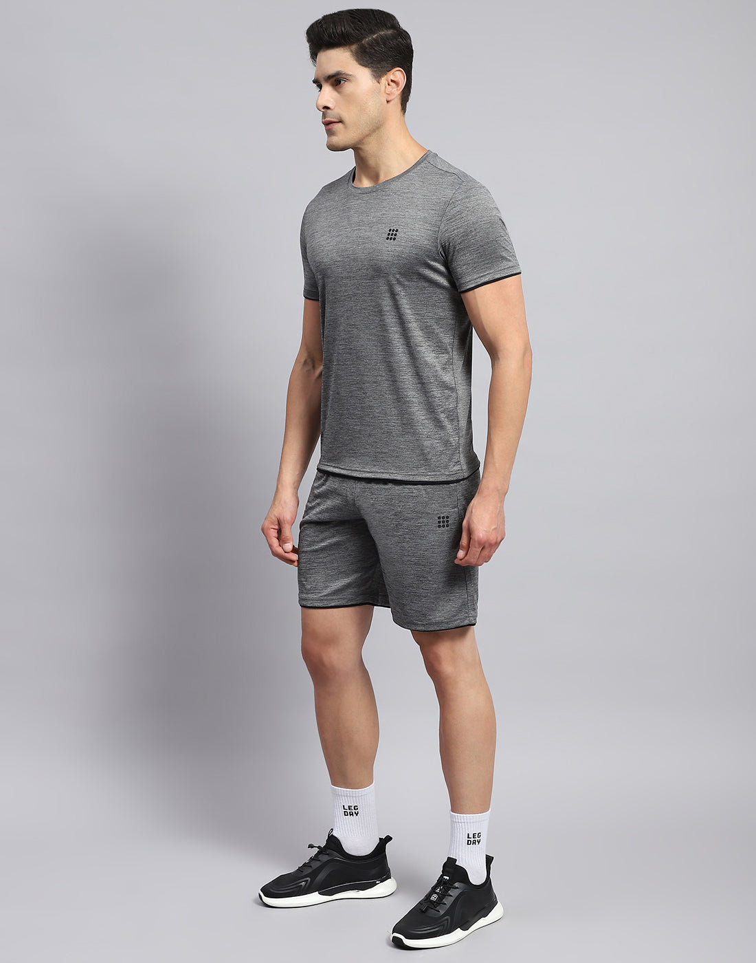 Rock.it Men Grey Solid Round Neck Half Sleeve Short
