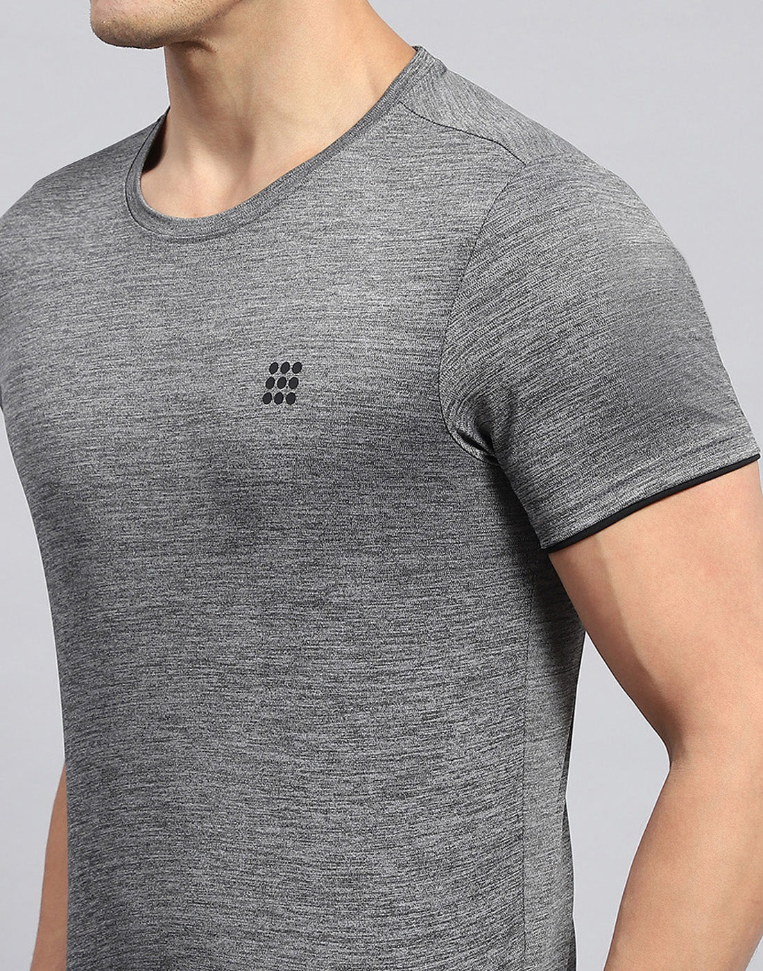 Rock.it Men Grey Solid Round Neck Half Sleeve Short