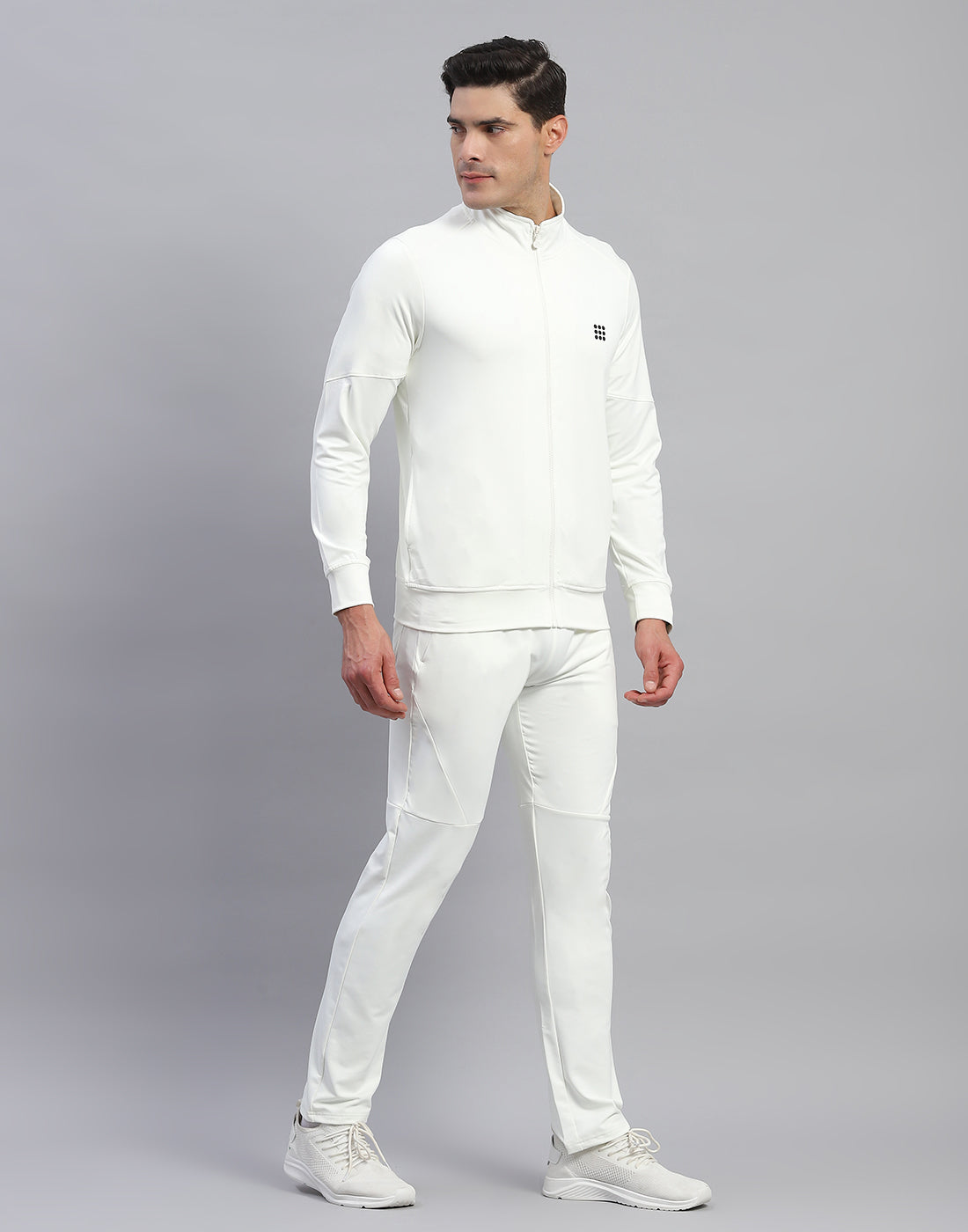 Rock.it Men Cream Solid Round Neck Full Sleeve Tracksuit