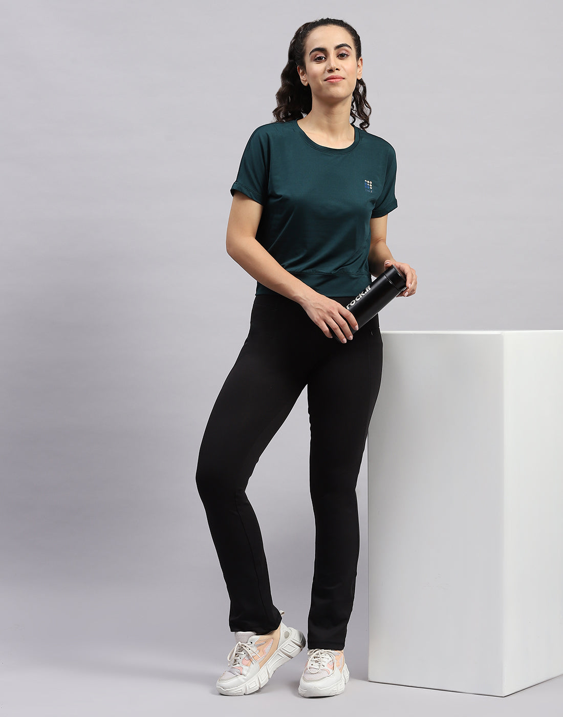 Rock.it Women Green Solid Round Neck Half Sleeve Top