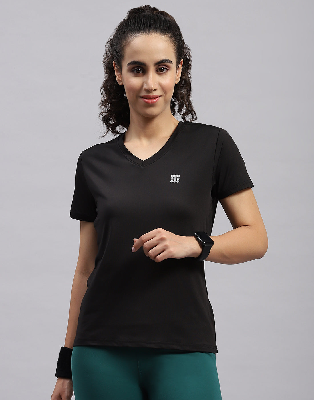 Rock.it Women Black Solid V Neck Half Sleeve Top