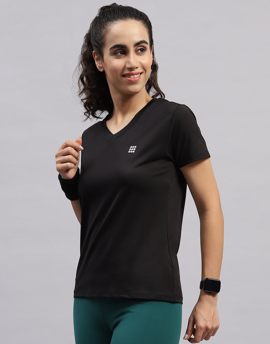 Rock.it Women Black Solid V Neck Half Sleeve Top