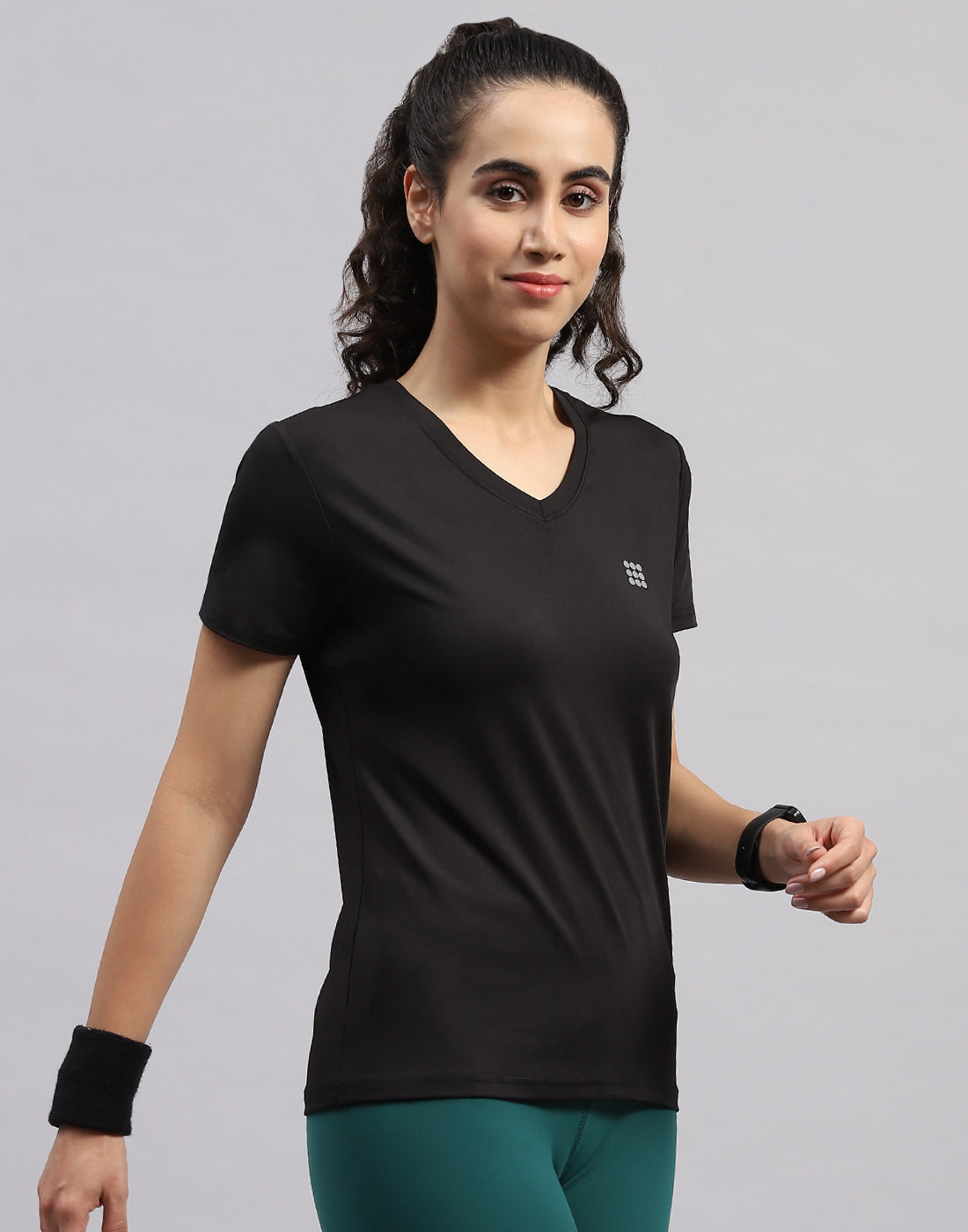 Rock.it Women Black Solid V Neck Half Sleeve Top