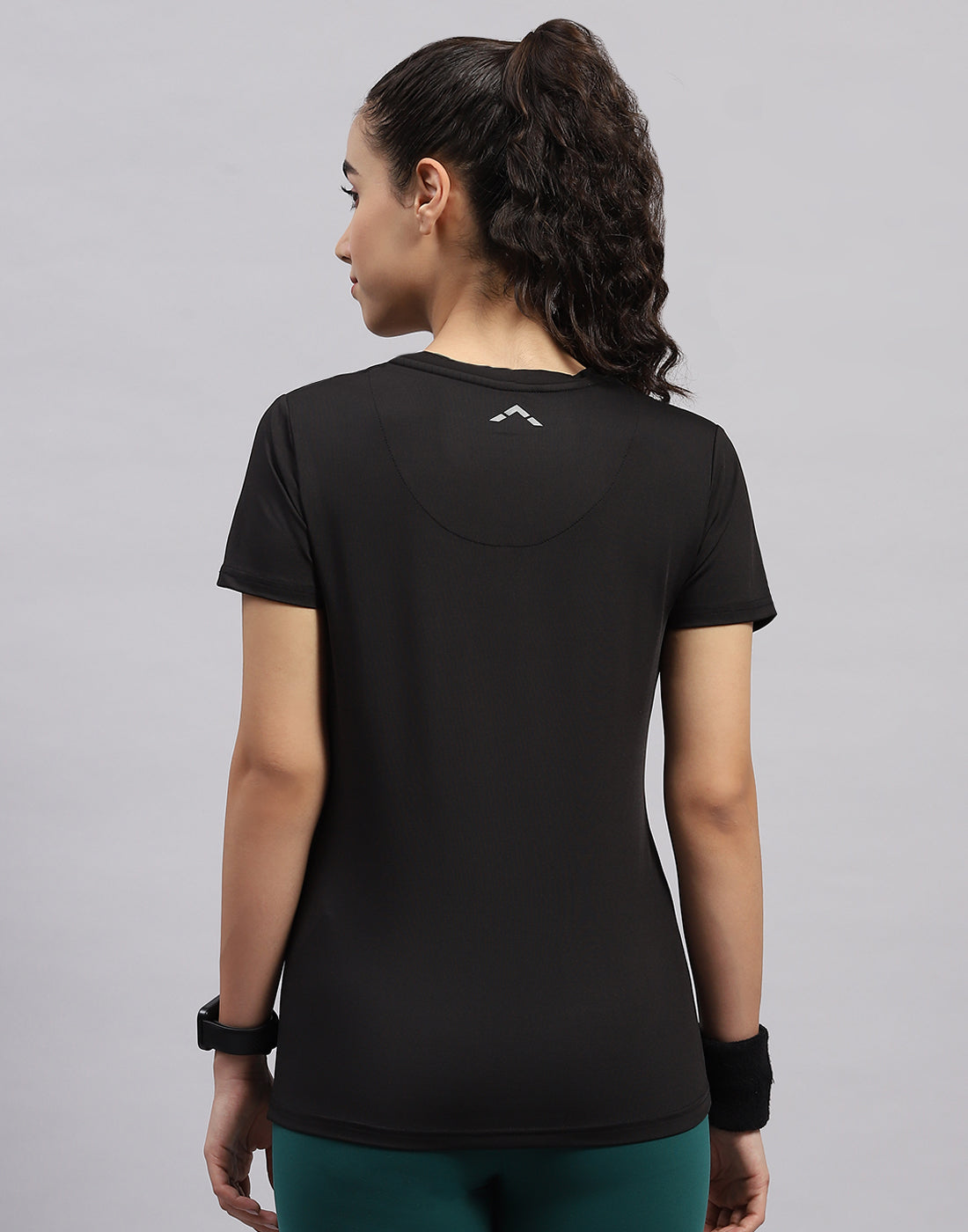 Rock.it Women Black Solid V Neck Half Sleeve Top