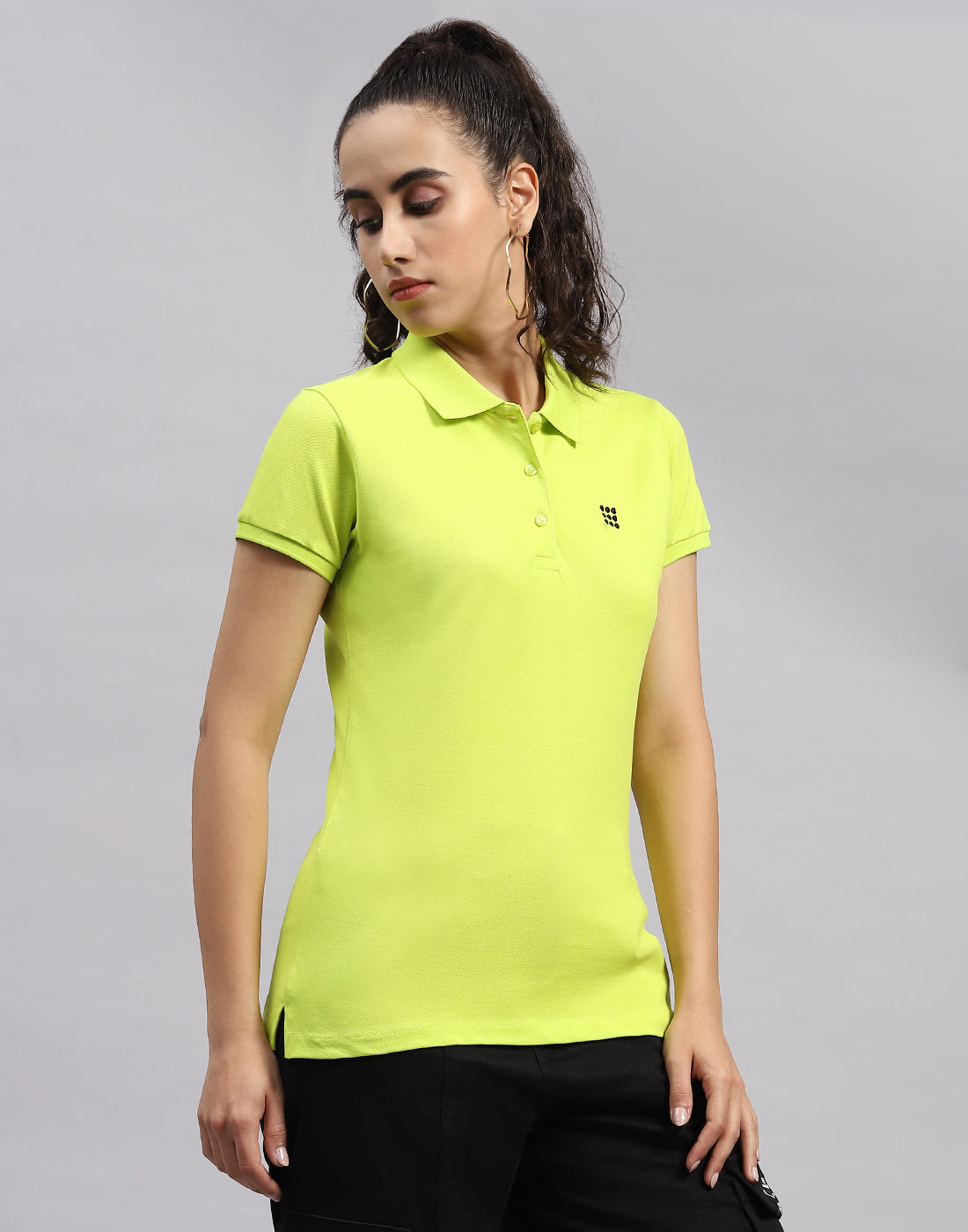 Rock.it Women Fluorescent Green Solid Polo Collar Half Sleeve T Shirt