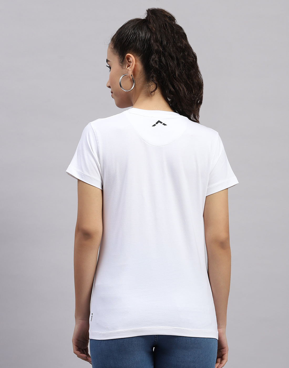 Rock.it Women White Solid Round Neck Half Sleeve Top