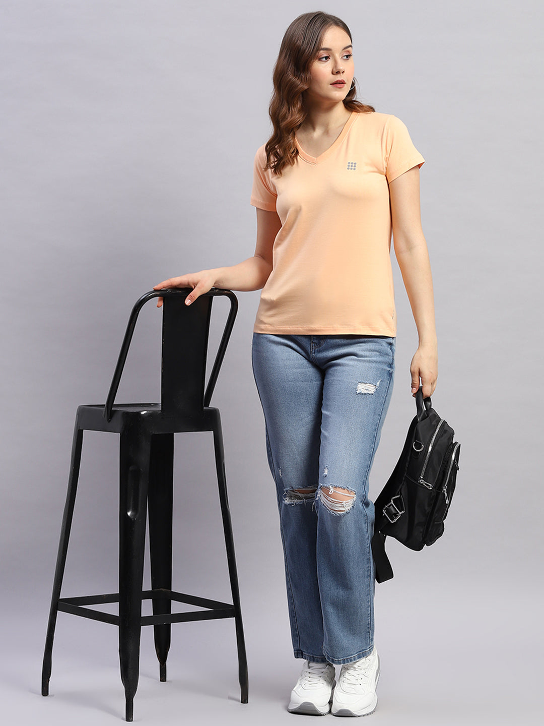 Rock.it Women Peach Solid V Neck Half Sleeve Top