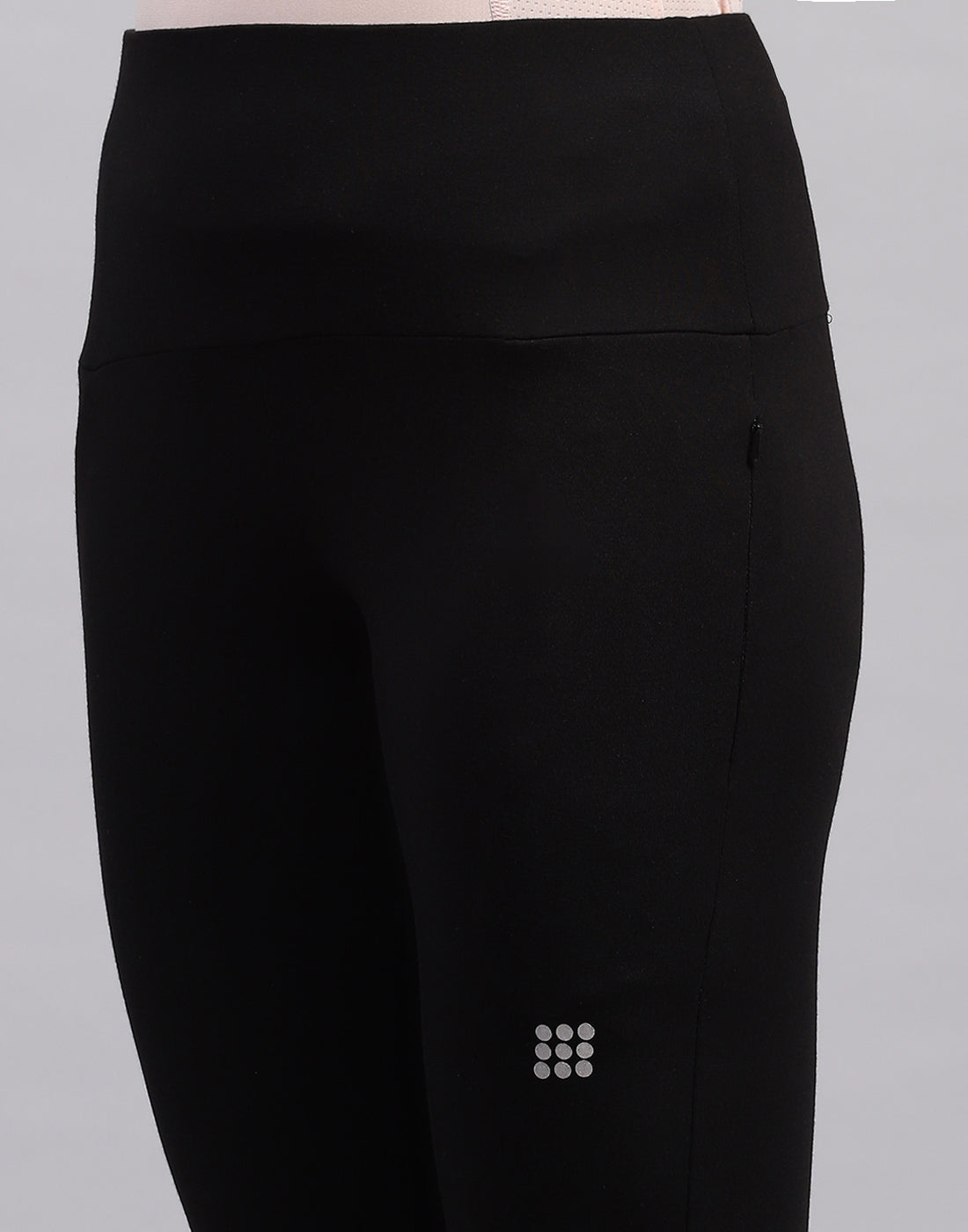 Women Black Solid Regular Fit Yoga Pant