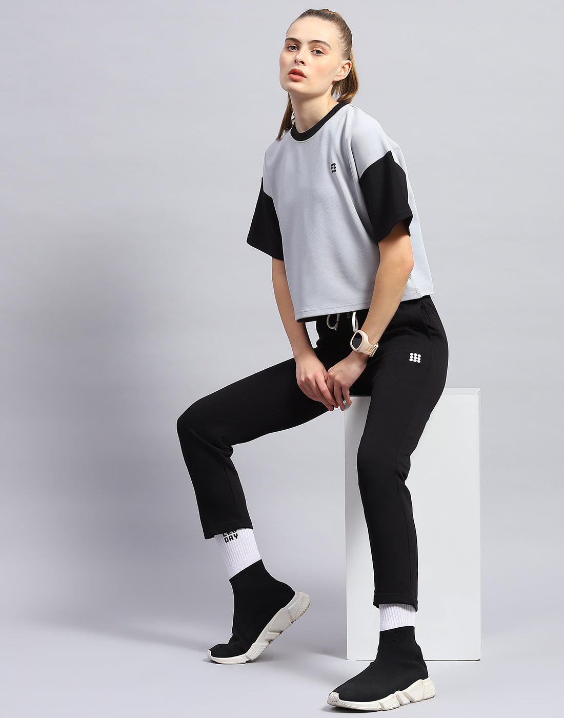 Rock.it Women Black Solid Regular Fit Lower
