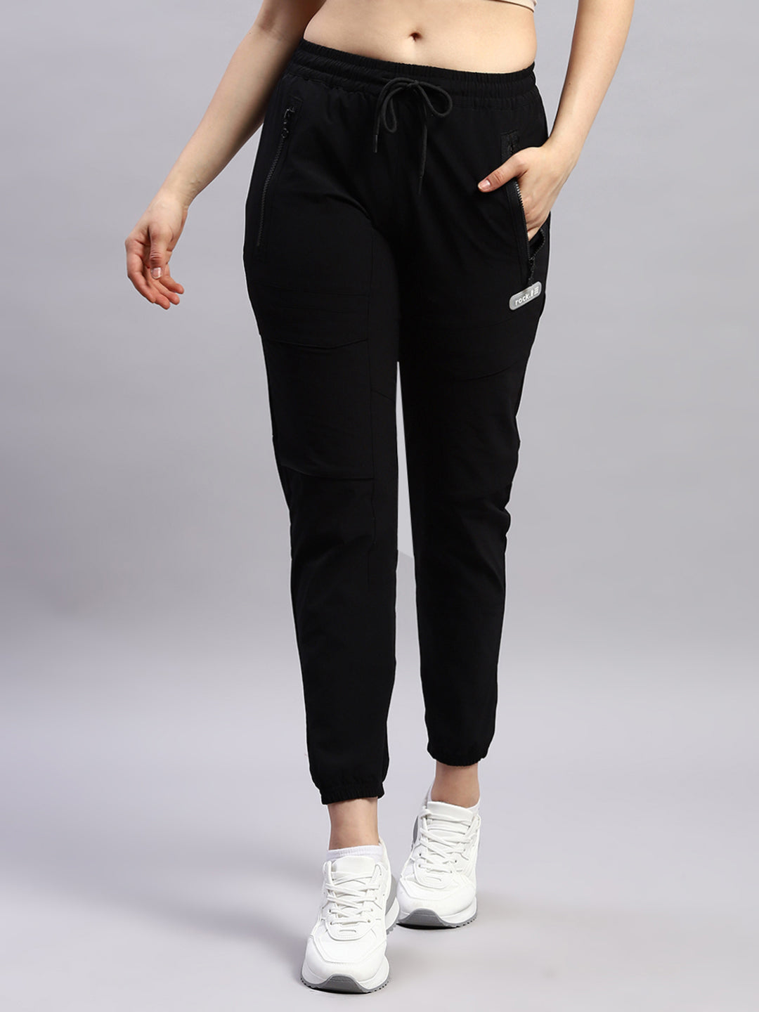 Rock.it Women Black Solid Regular Fit Jogger
