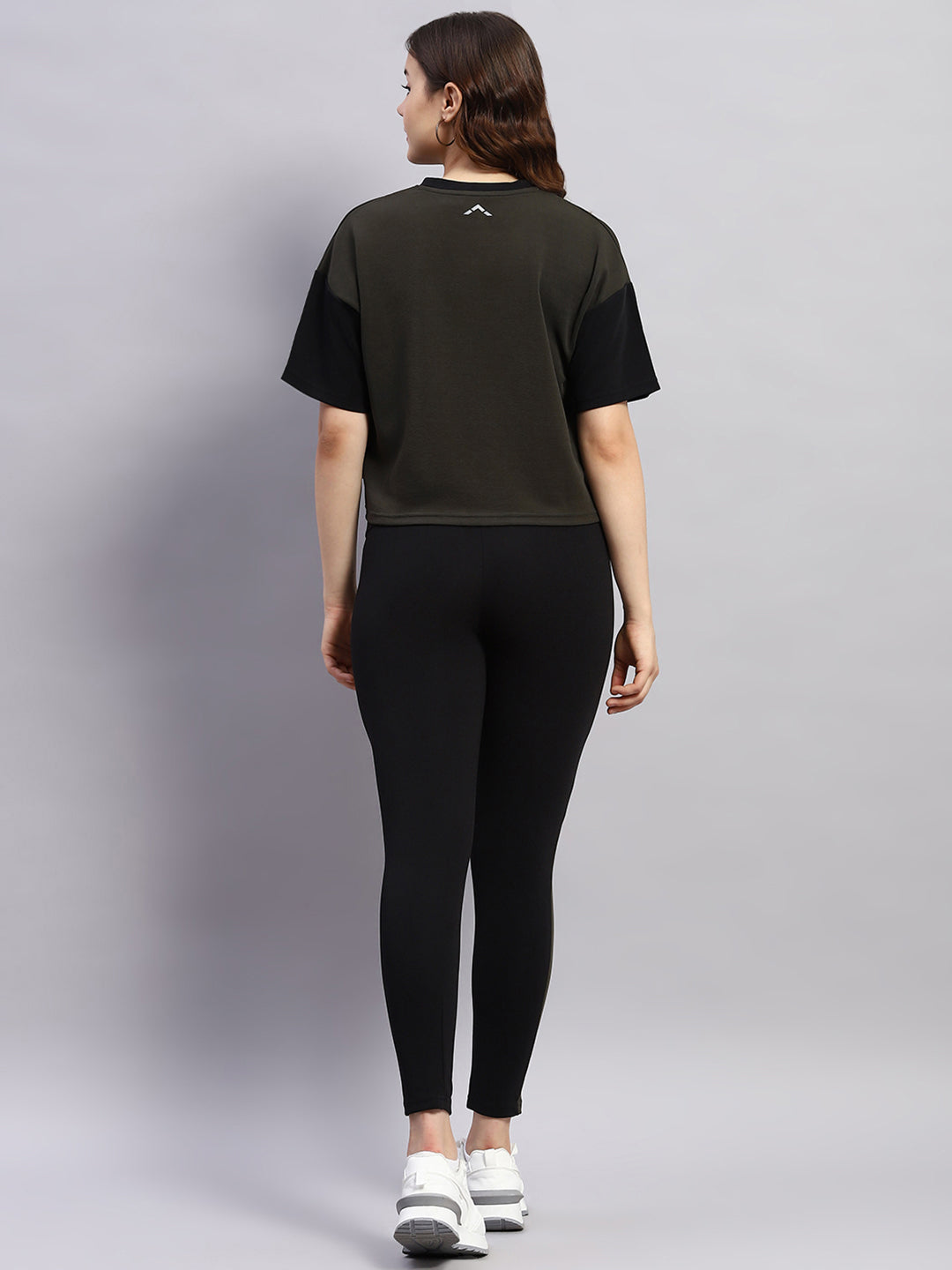 Rock.it Women Olive & Black Solid Round Neck Half Sleeve Cords Set