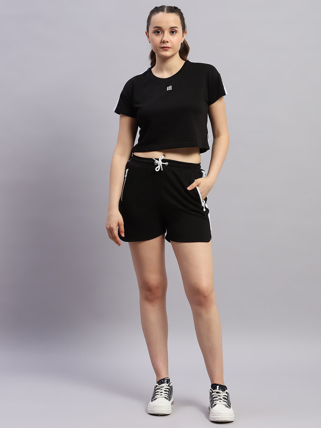 Rock.it Women Black Solid Round Neck Half Sleeve Cords Set