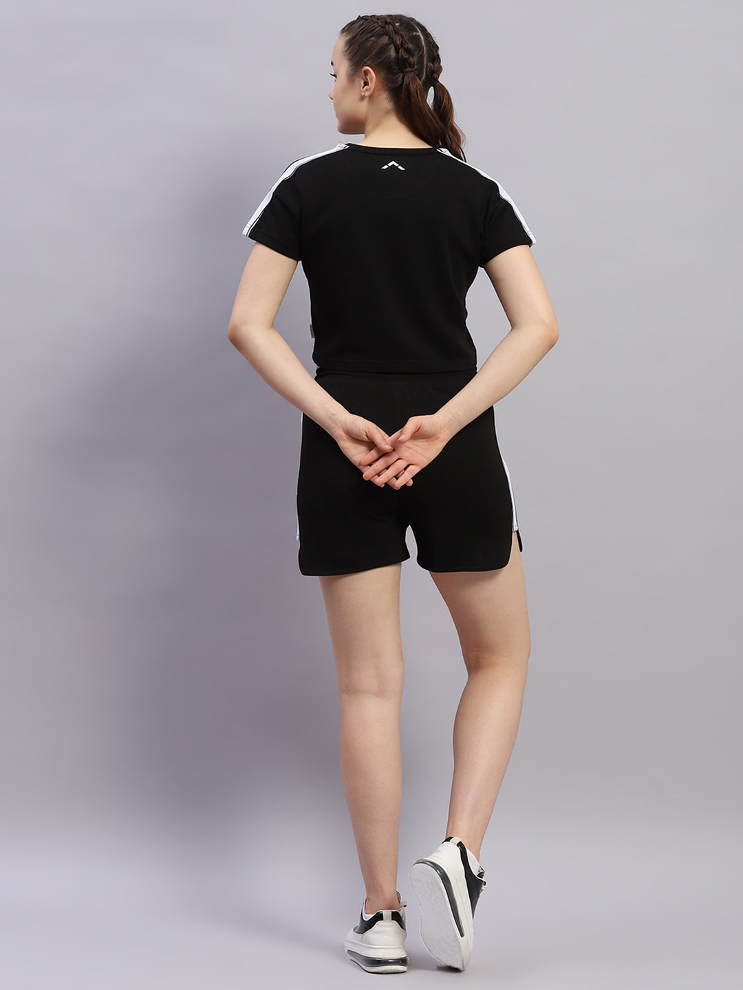 Rock.it Women Black Solid Round Neck Half Sleeve Cords Set