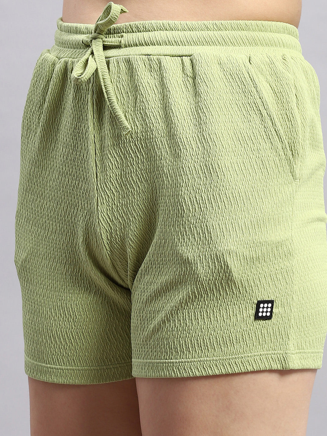 Rock.it Women Green Self Design Collar Half Sleeve Cords Set