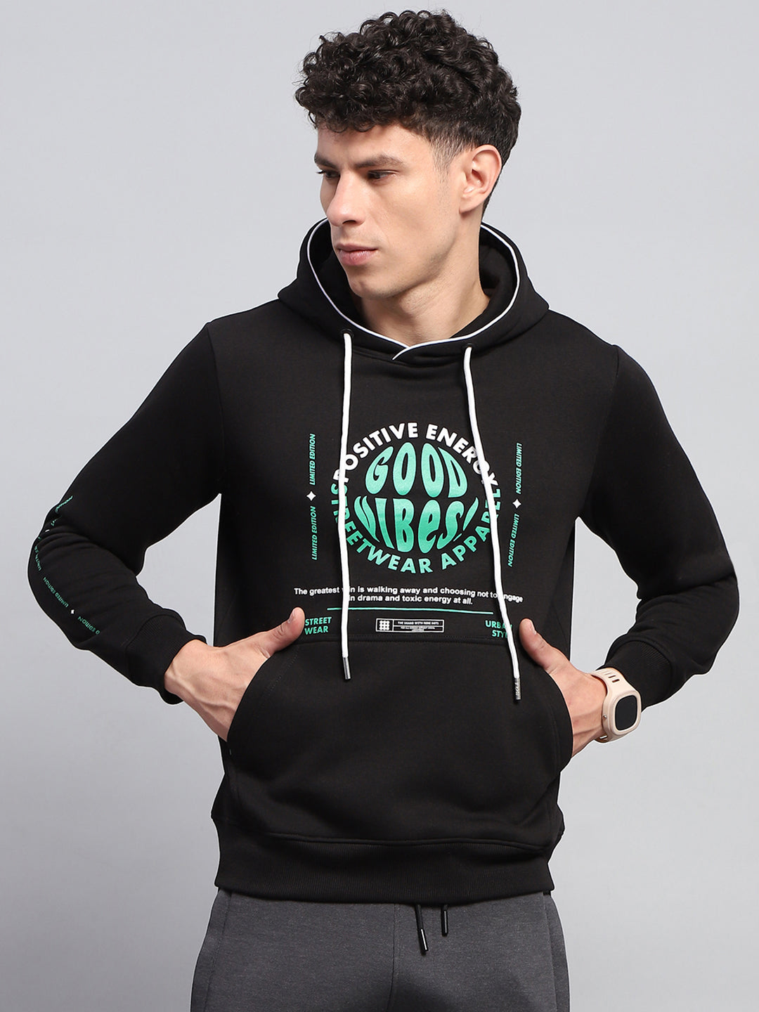 Rock.it Men Black Printed Hooded Full Sleeve Sweatshirt